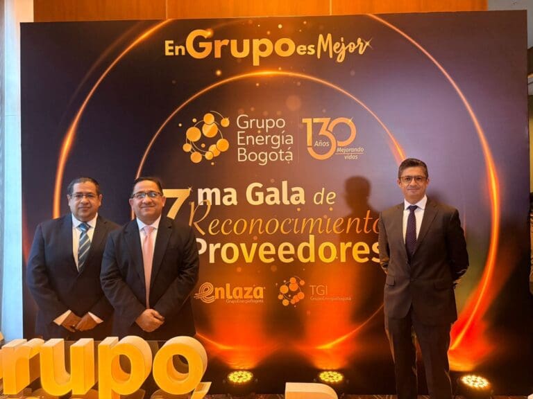 Picture of Penspen Country Manager – John Alfonso, LATAM Director – Gustavo Romer, and Camilo Torres – Technical Manager at at 7th Grupo Energía Bogotá Supplier Recognition Gala in Colombia